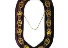 DOKO - Masonic Chain Collar - Gold on Maroon + Free Case